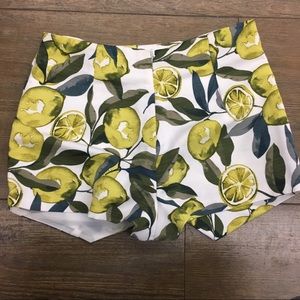 Topshop PETITE Shorts - NWOT Topshop petite shorts / skort 2 Topshop PETITE Shorts - NWOT Topshop petite shorts / skort 2